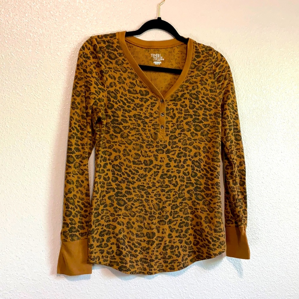 Leopard thermal long sleeve